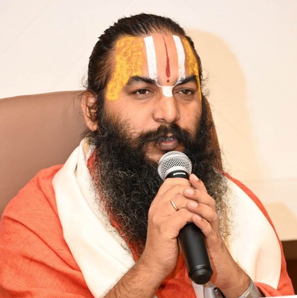 आचार्य मिथिलेशनन्दिनी शरण जी का प्रेरक मार्गदर्शन