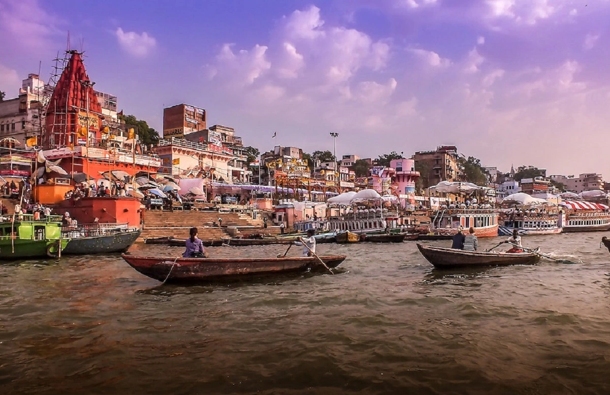 विदेशियों के लिए धर्म-विज्ञान की प्रयोगशाला रही काशी