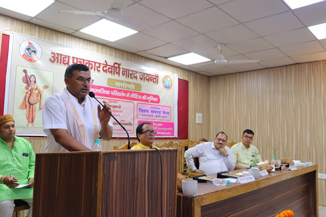 समाज का प्रबोधन करना ही सच्ची पत्रकारिता — सुभाष जी